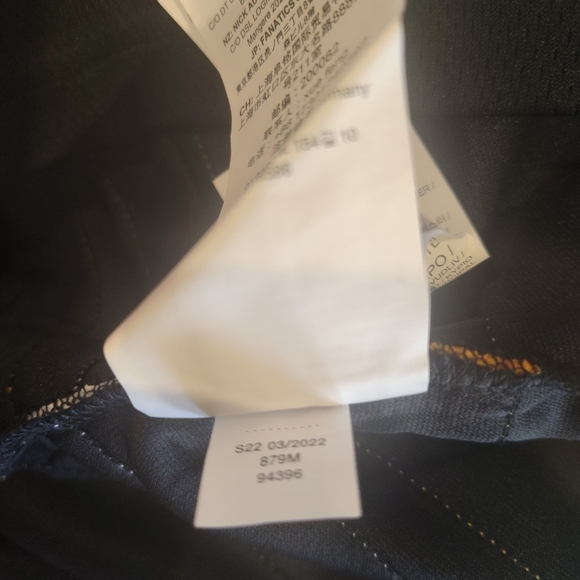 Boston Bruins Fanatics Hockey Jersey - Picture 12 of 12